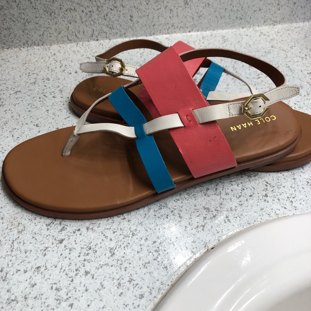 Sandals - Picture 2 of 3